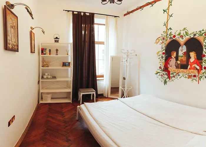 Hostel Ghostel - Medieval *