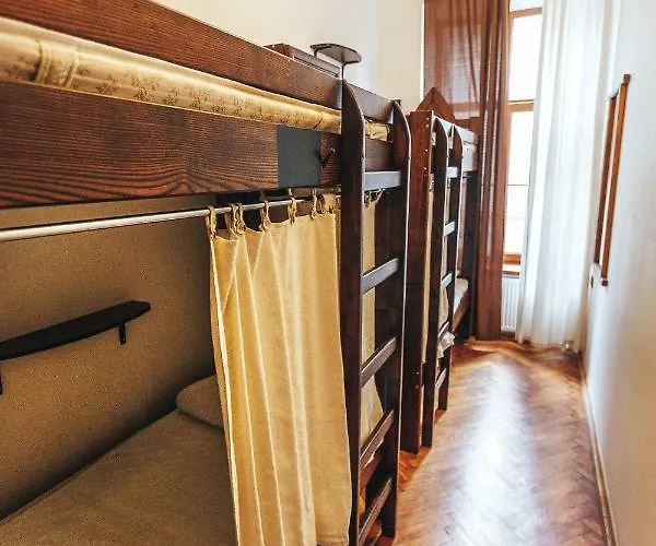 Ghostel - Medieval ホステル